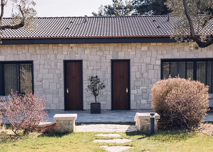 ホテル Teruar ウルラ